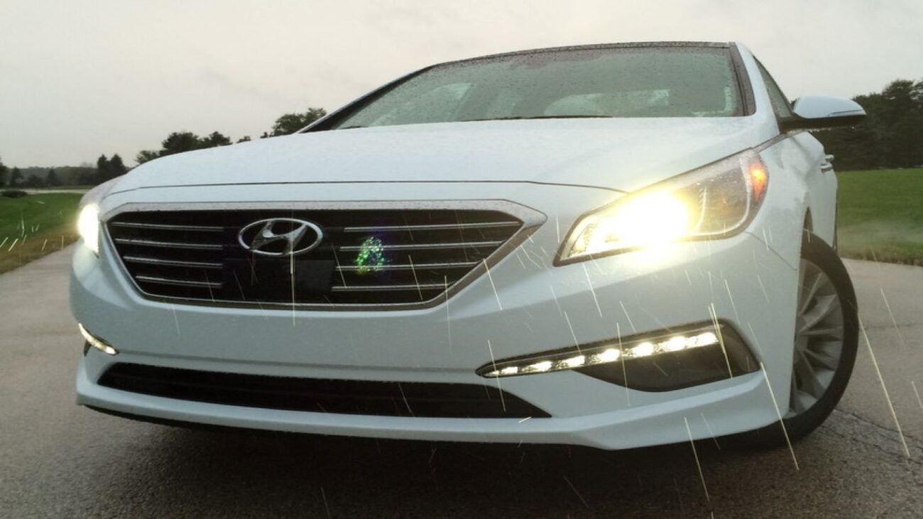 2015 Hyundai Sonata Headlight Replacement