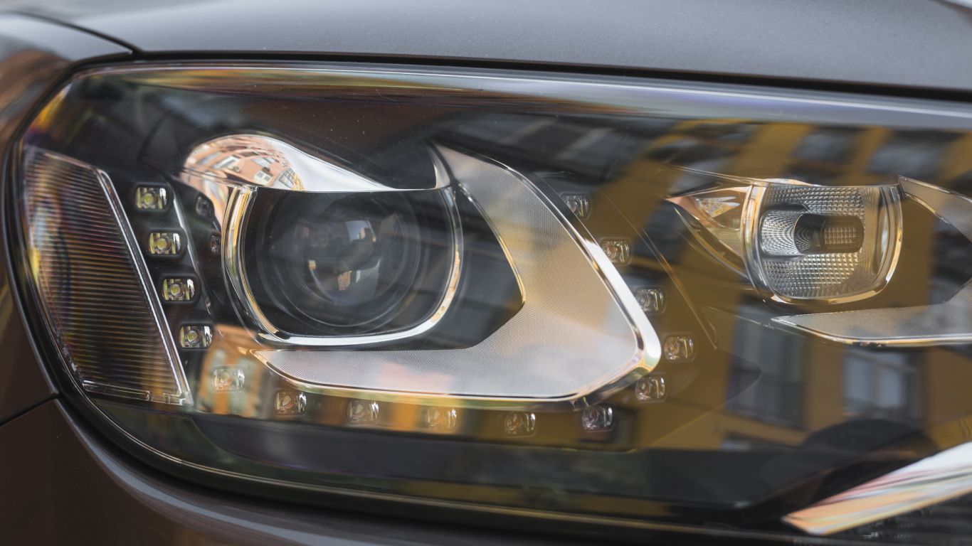 2015 hyundai sonata headlight bulb type